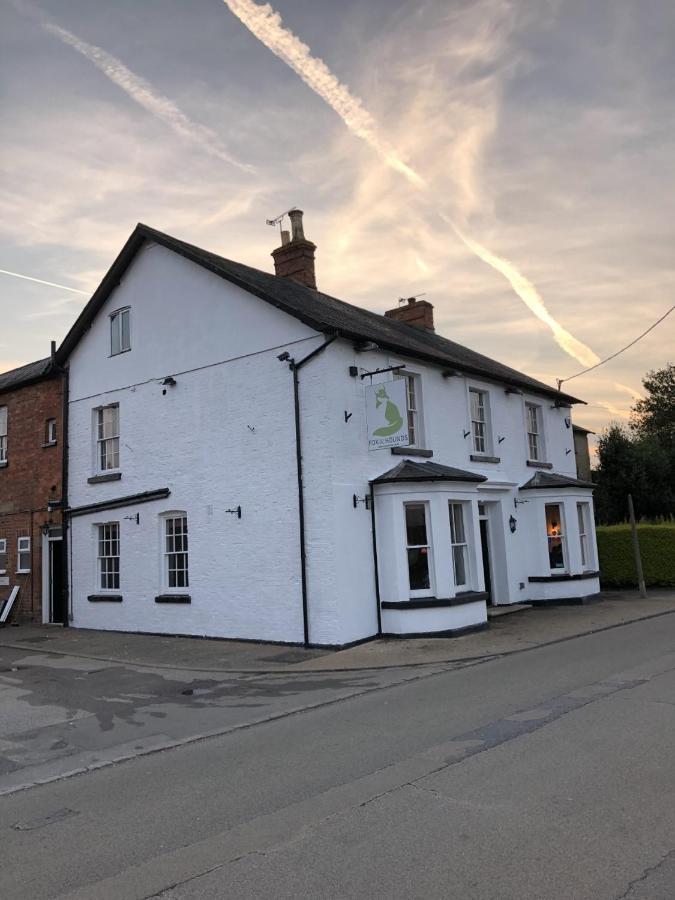 The Fox And Hounds Hotel Whittlebury Bagian luar foto